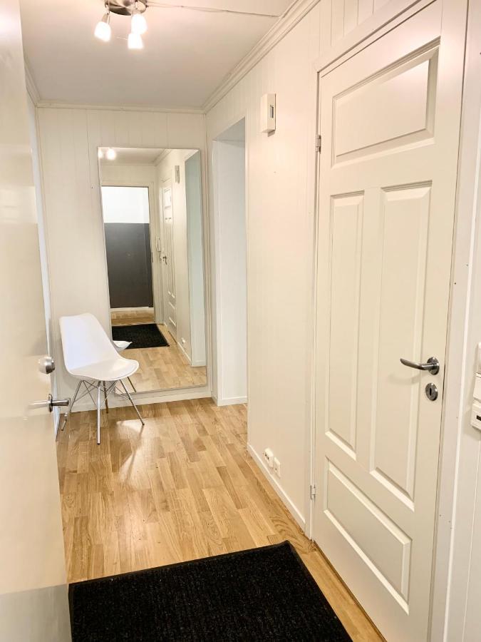 Fin Leilighet, Midt I Hjertet Av Kristiansund. Apartment Bagian luar foto